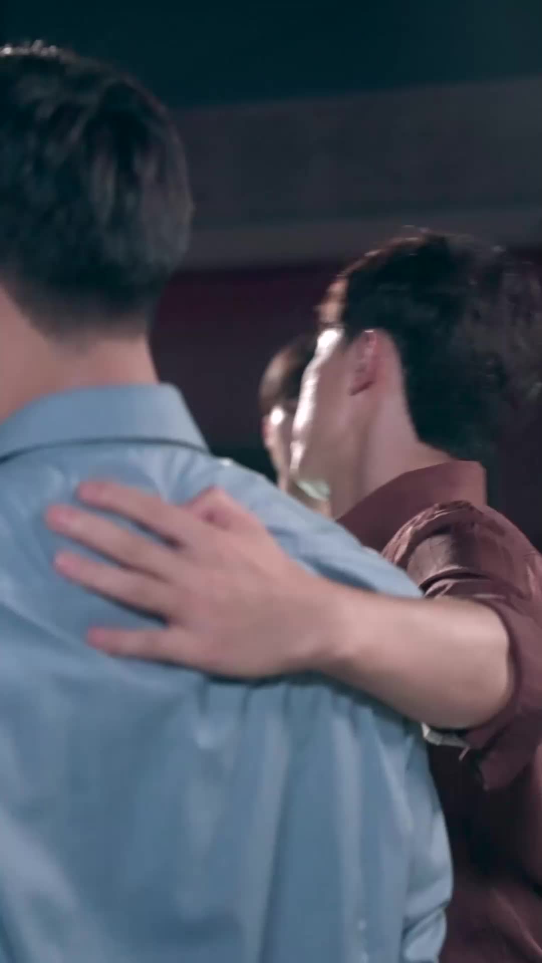 Tập 32 - Long Huyết Thức Tỉnh: Liều Mạng Cứu Nữ